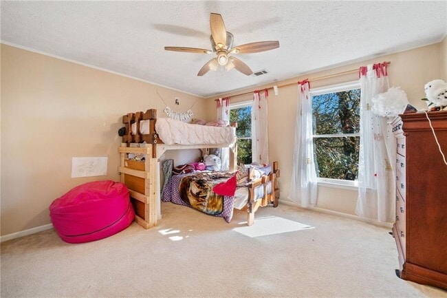 Building Photo - 210 Timber Laurel Ct
