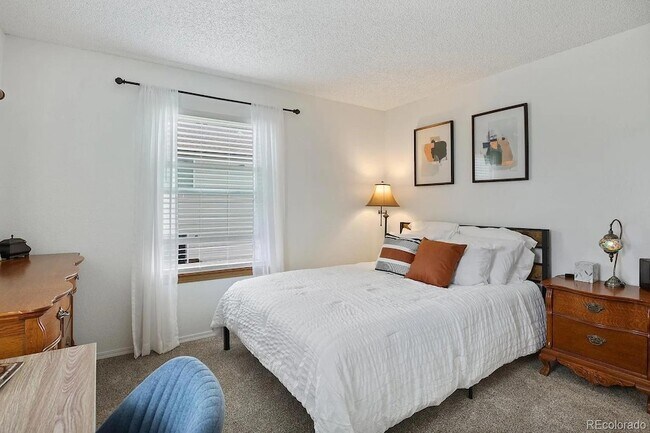 Building Photo - 6457 McNichols Ct