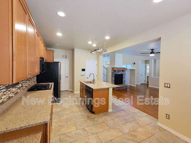 Building Photo - 8742 Stony Creek Dr