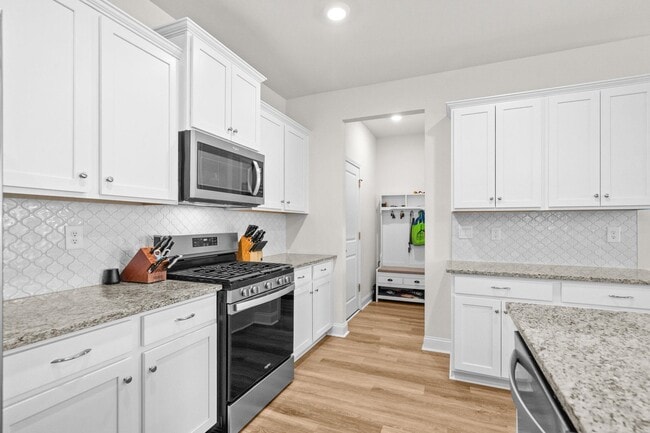 Building Photo - 4536 Lady Slipper Dr