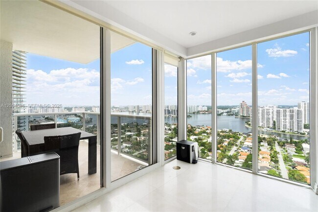 Building Photo - 19111 Collins Ave