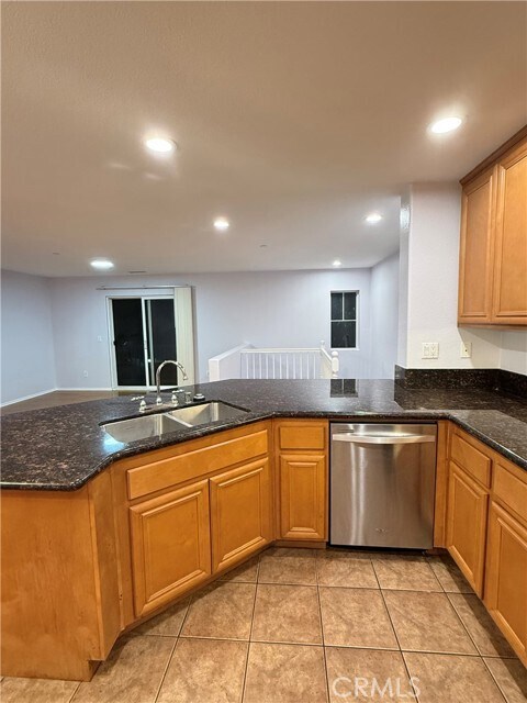 Building Photo - 9441 Barstow Dr