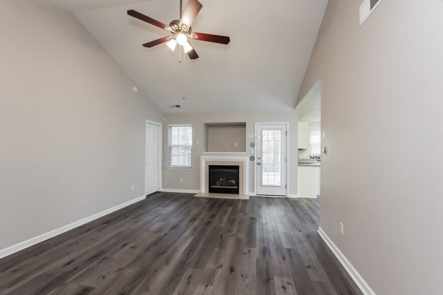 Building Photo - 13954 Dingess Rd