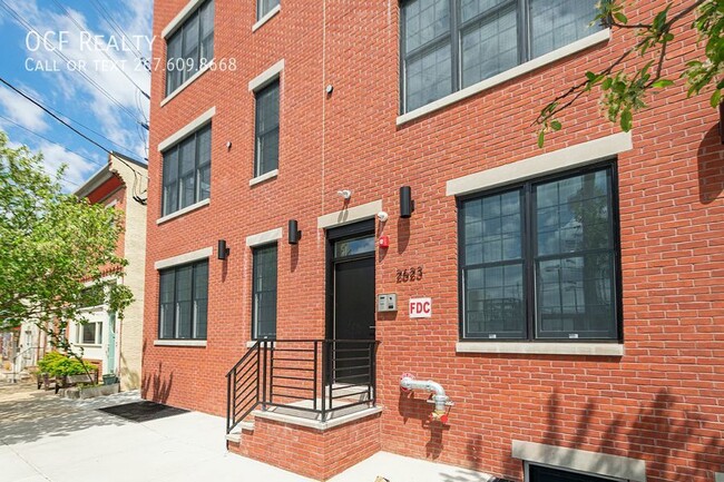 Building Photo - 1 Bed Graduate Hospital Apartment