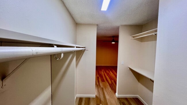 Building Photo - Move-In Ready Serra Mesa 3BR/2BA Condo, Newly Remodeled with Offstreet Parking