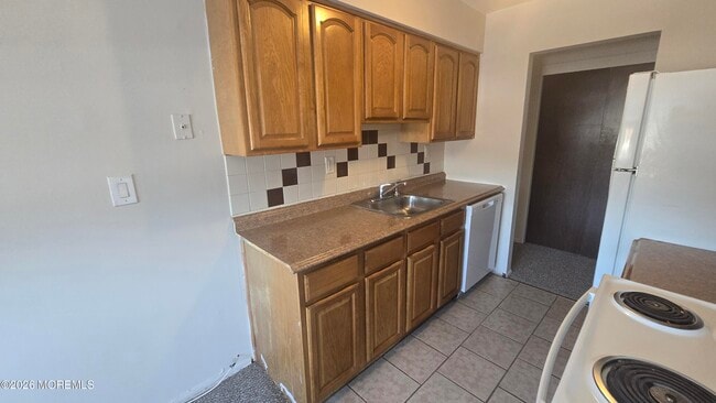 Building Photo - 39 Manchester Ct