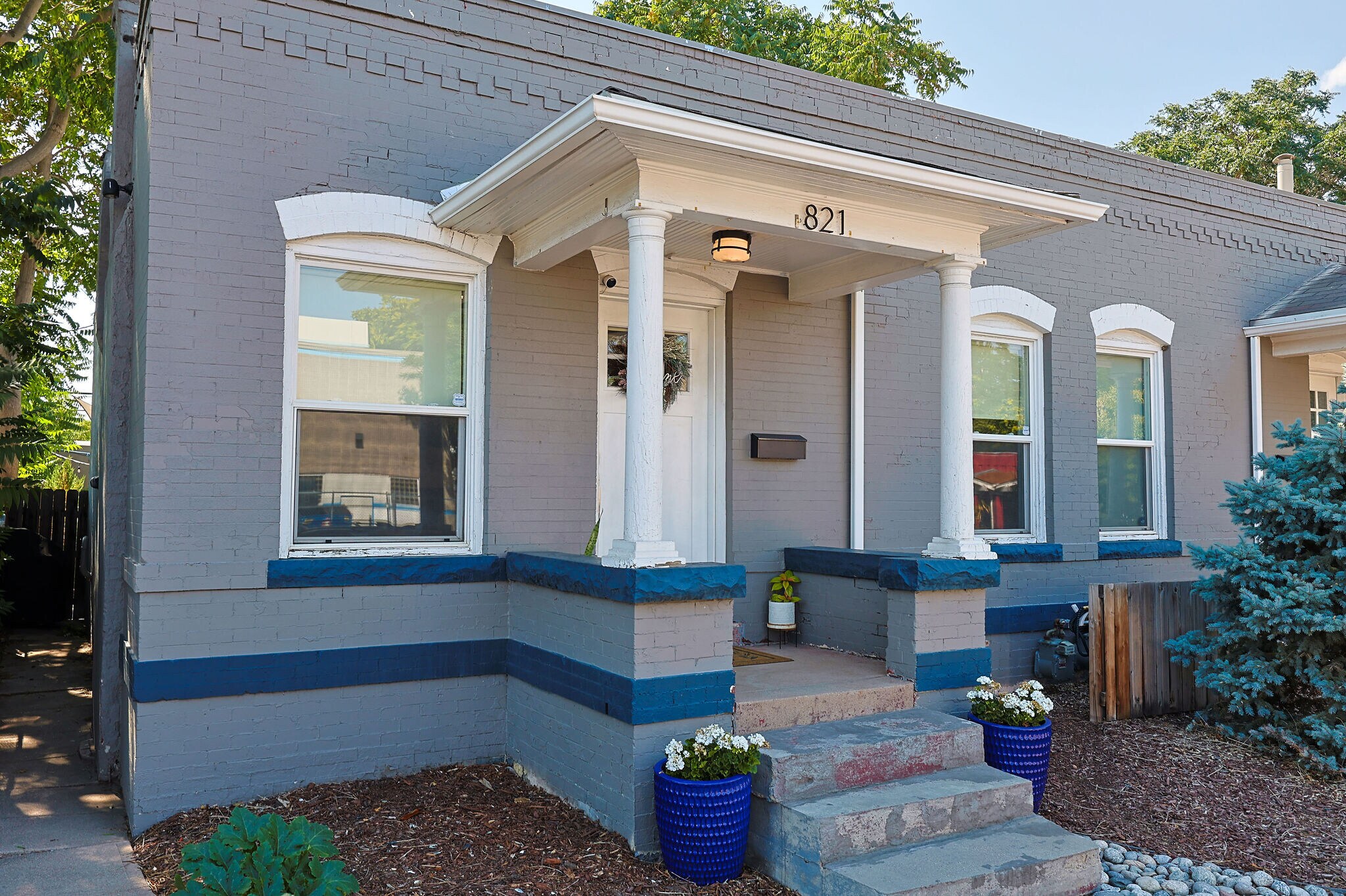 Building Photo - 821 Inca St