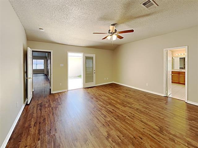 Building Photo - 643 Big Oak Ct