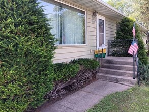 Building Photo - Click the “Apply Now” button or email wapmrentals@gmail.com for a prompt response.