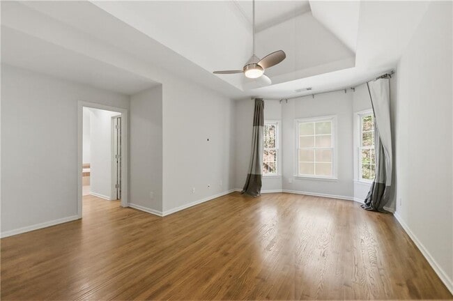 Building Photo - 6421 Crown Forest Ct