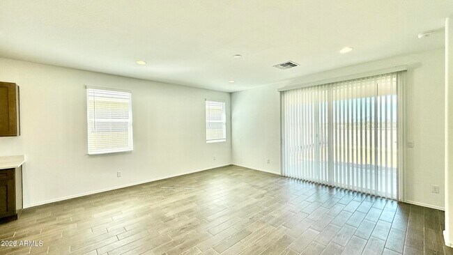 Building Photo - 22004 N Celestial Wy