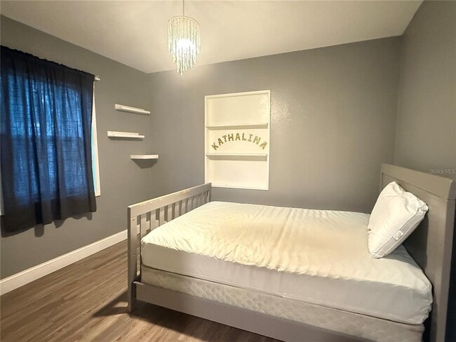 Building Photo - 644 Indiana St