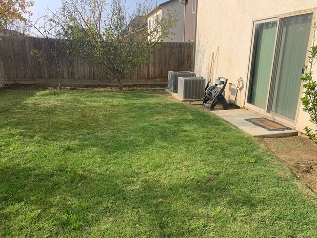 Building Photo - Coming Soon!