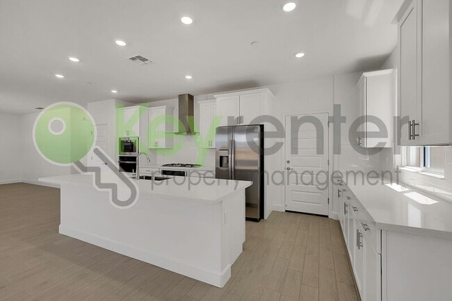 Building Photo - 4089 Flathead Dr
