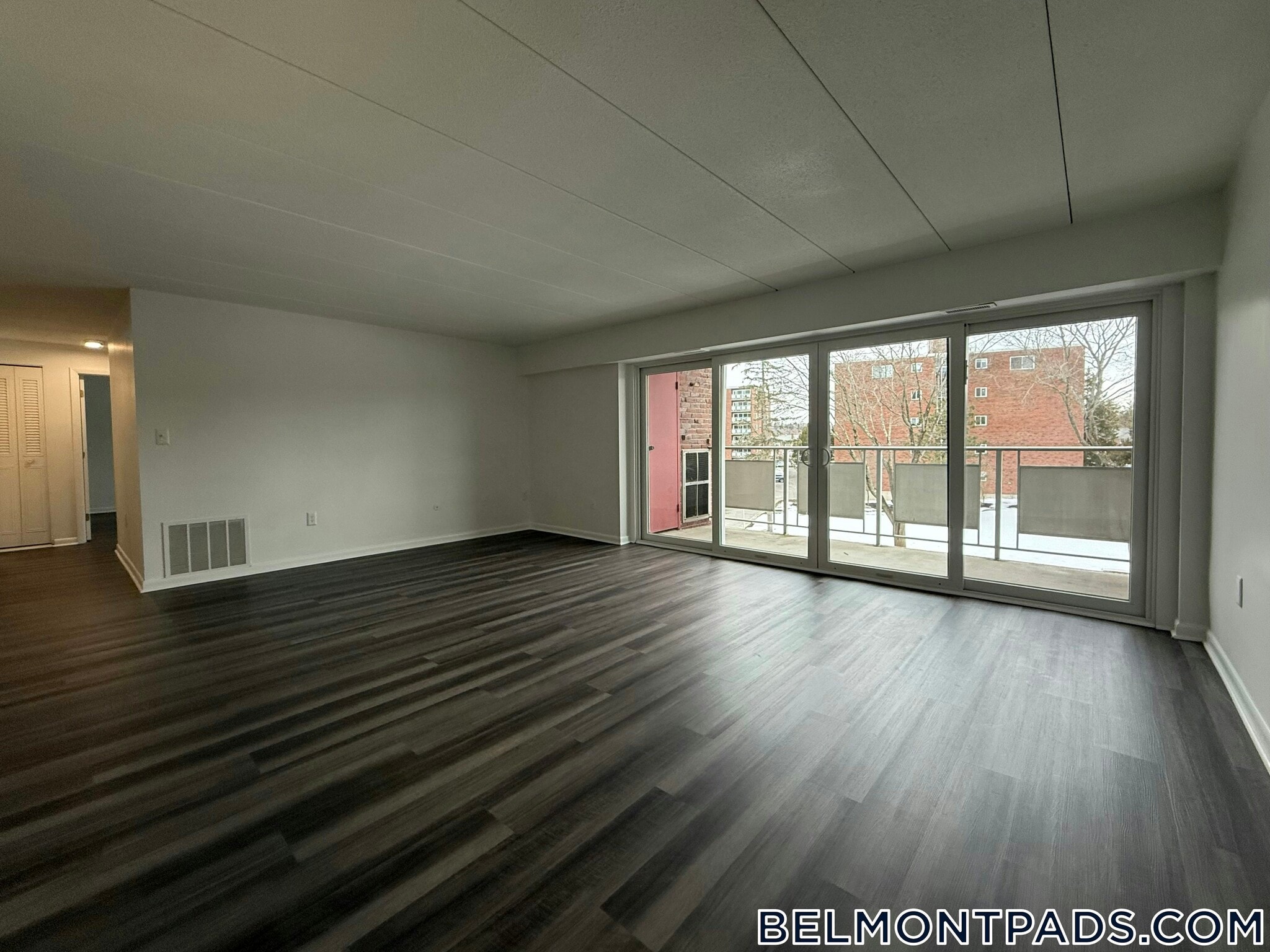 Building Photo - 55 Hill Rd