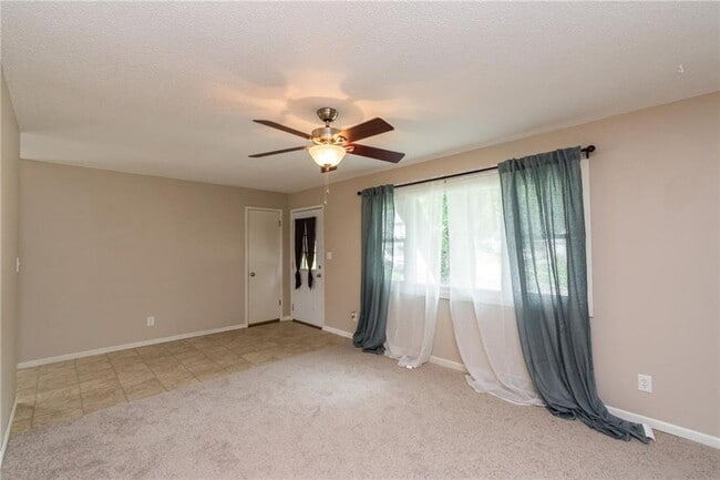 Building Photo - Beautiful Marion Home for Rent! Available April 1st!