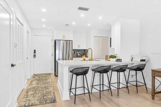 Building Photo - 29254 Bay Hollow Dr