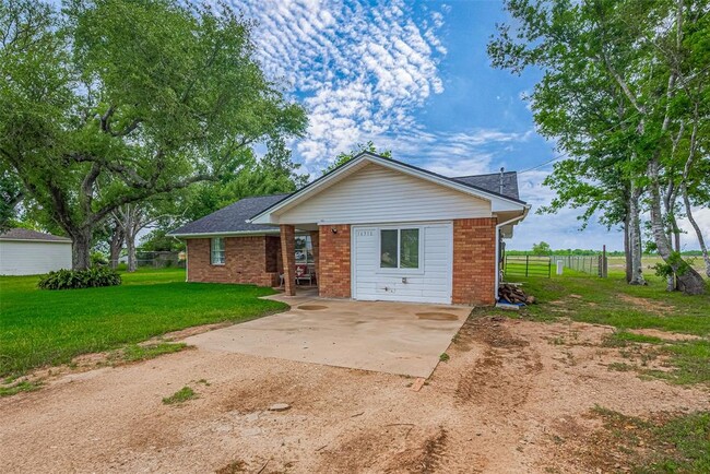 Building Photo - 16316 TX-36