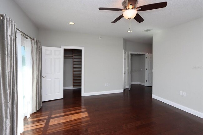 Building Photo - 3617 Bay Heights Way