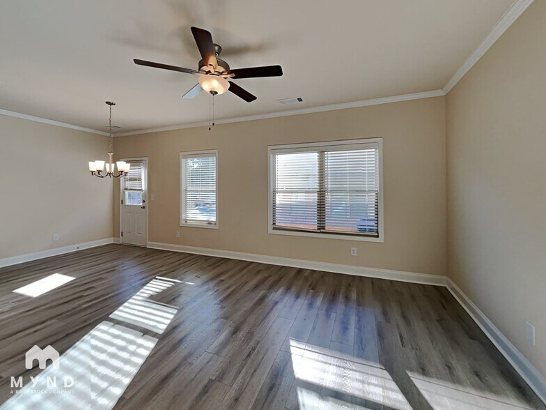 Building Photo - 61 Dewey Rd