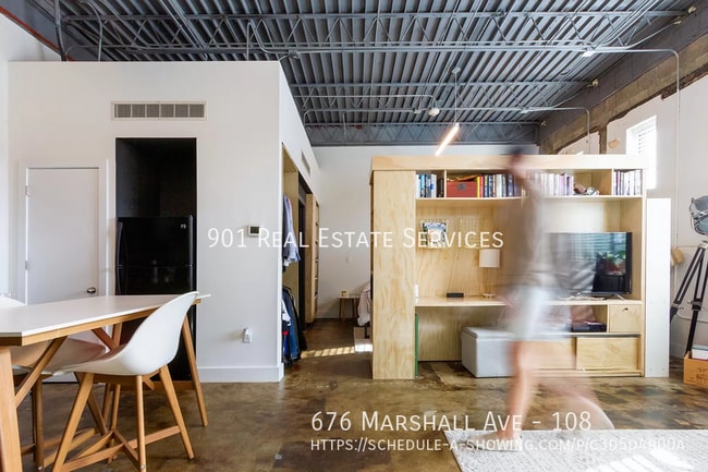 Building Photo - 676 Marshall Ave