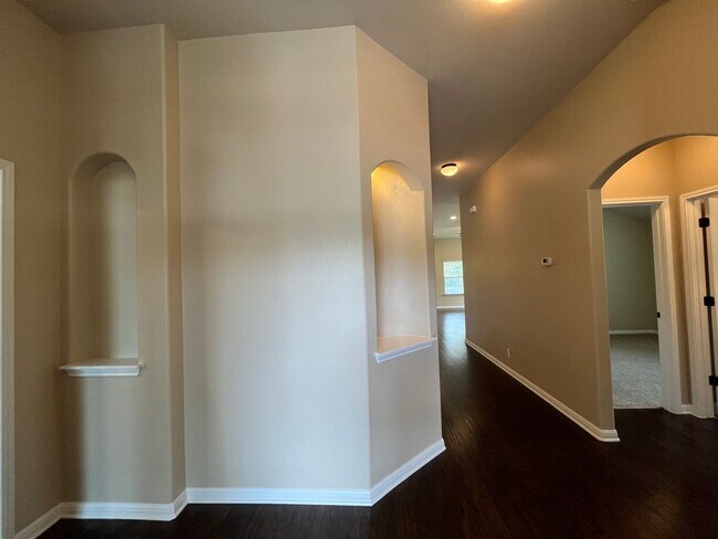 Building Photo - Upgraded Home in Pflugerville's Highland Park