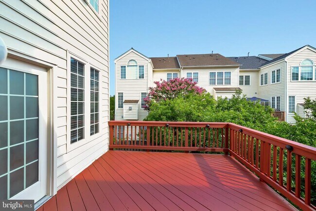 Building Photo - 42704 Sandman Terrace