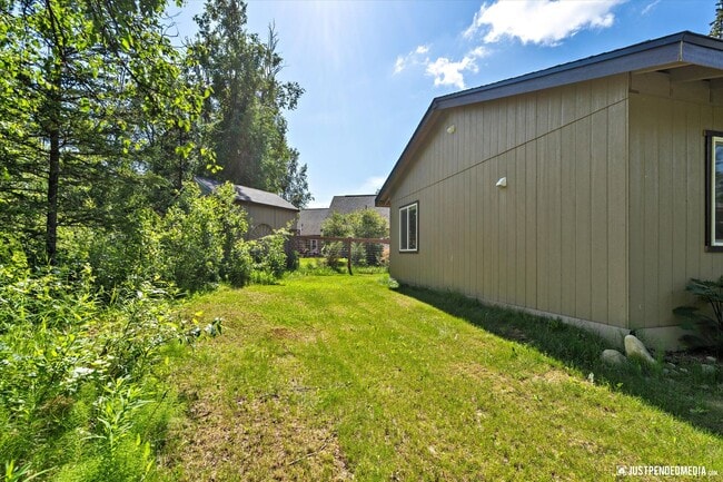 Building Photo - 4005 Patrick Cir