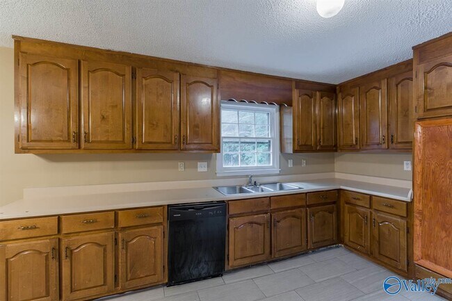 Building Photo - 4328 Barry St NW