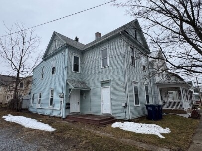 Building Photo - 115 E 4th St