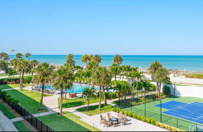Building Photo - 4141 Ocean Dr