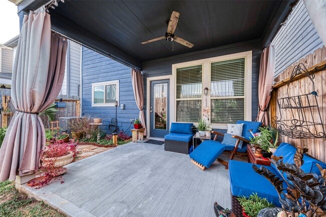 Building Photo - 1726 Summerlyn Ter Dr