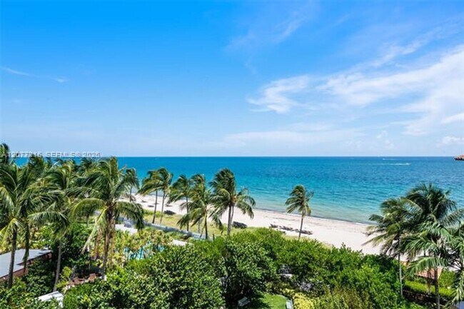 Building Photo - 2110 N Ocean Blvd