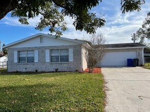 Building Photo - 2122 Sylvester Ct