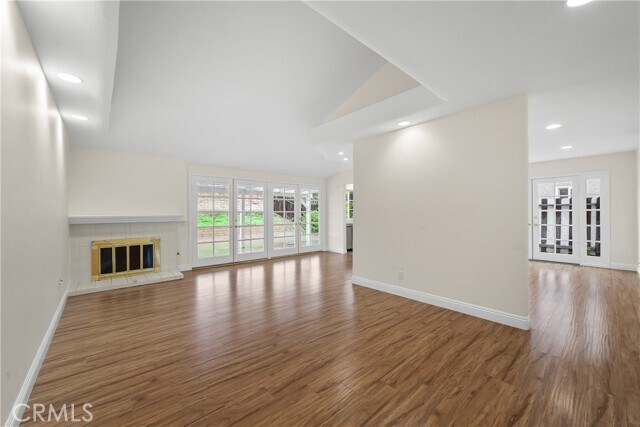 Building Photo - 2371 Northpark St