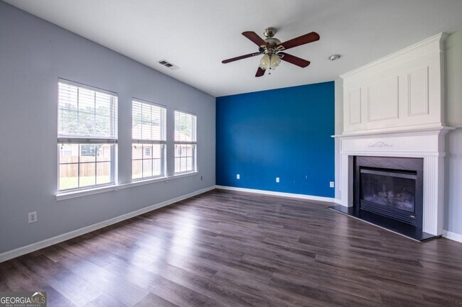 Building Photo - 7702 Parkside Dr