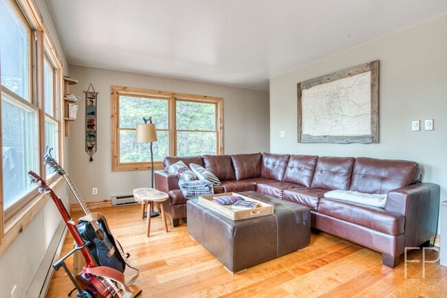 Building Photo - Valley of the Sun! 3 Bedroom! Great Views ...