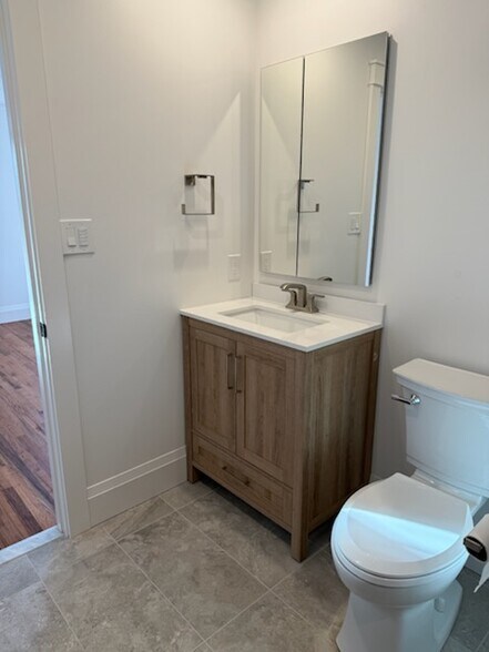 Building Photo - 919 S Concord Rd