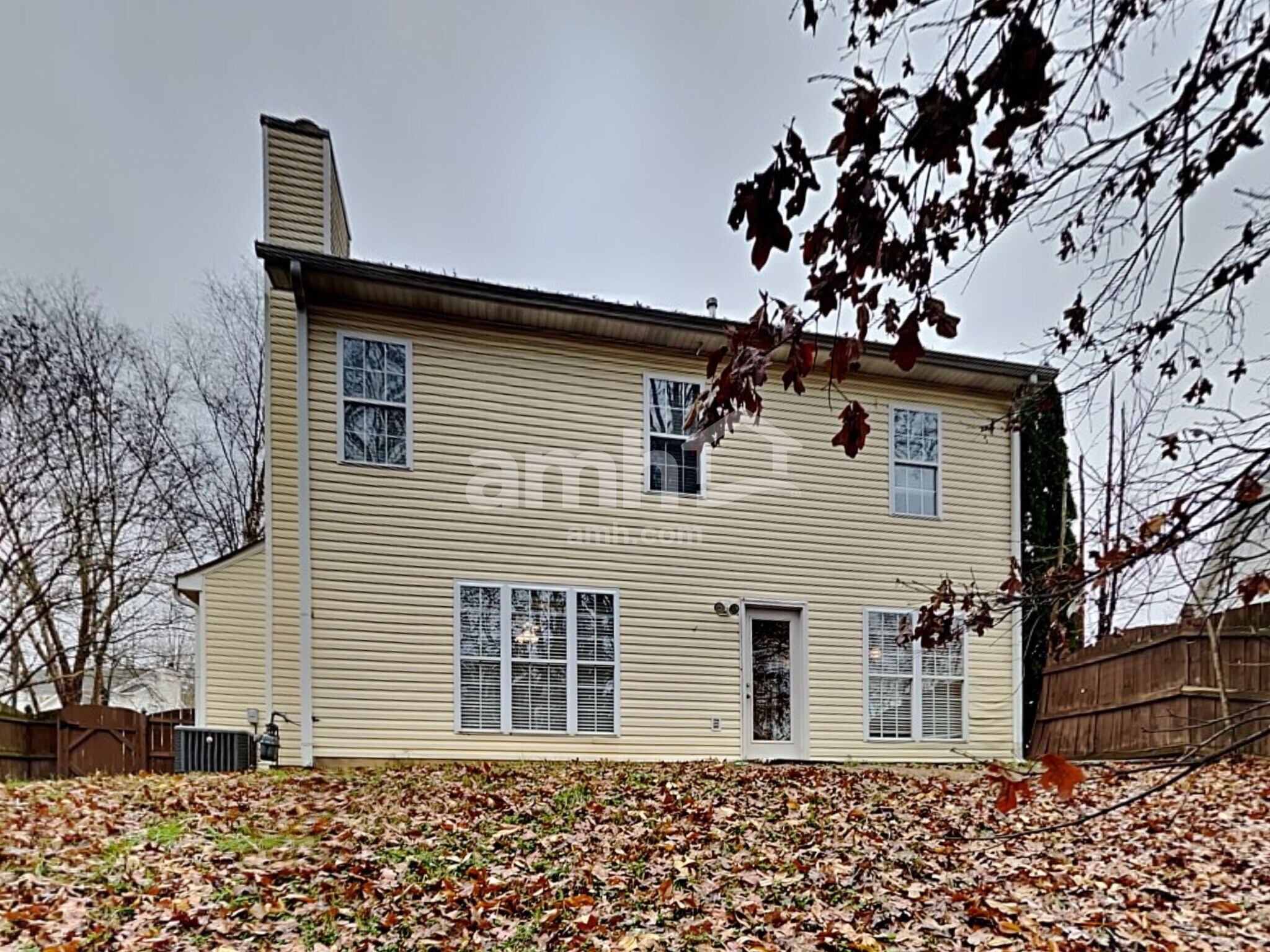 Building Photo - 201 Toulouse St