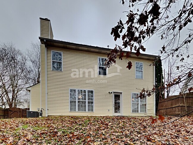 Building Photo - 201 Toulouse St