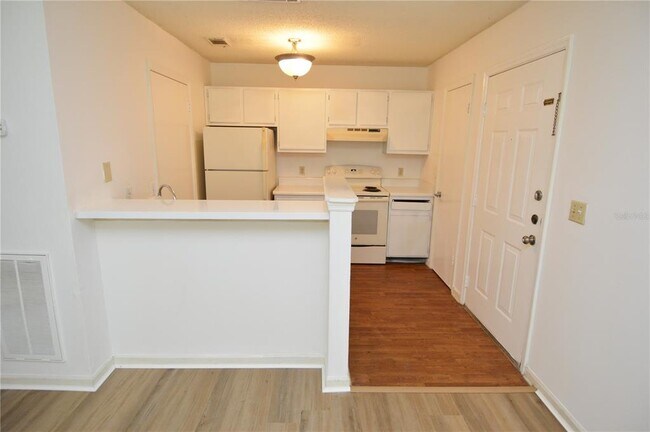 Building Photo - 11901 4th St N