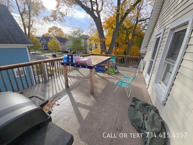 Building Photo - 502 Benjamin St