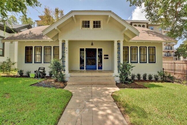 Primary Photo - 903 Shoal Cliff Ct