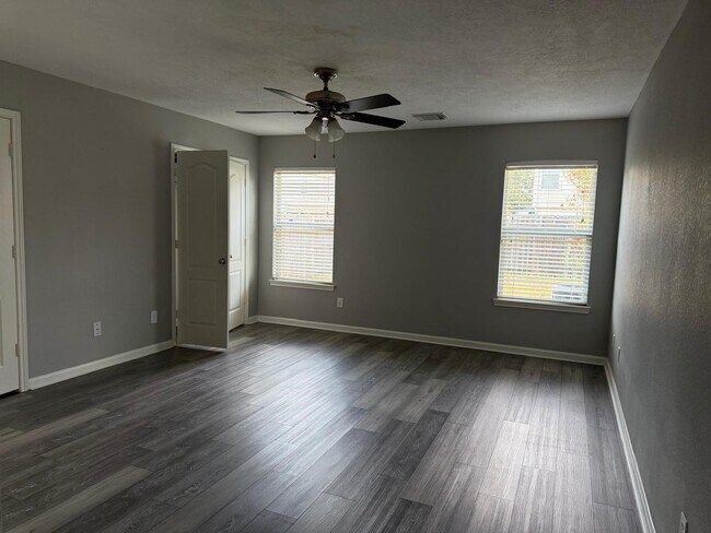 Building Photo - 18214 Walden Gate Ln