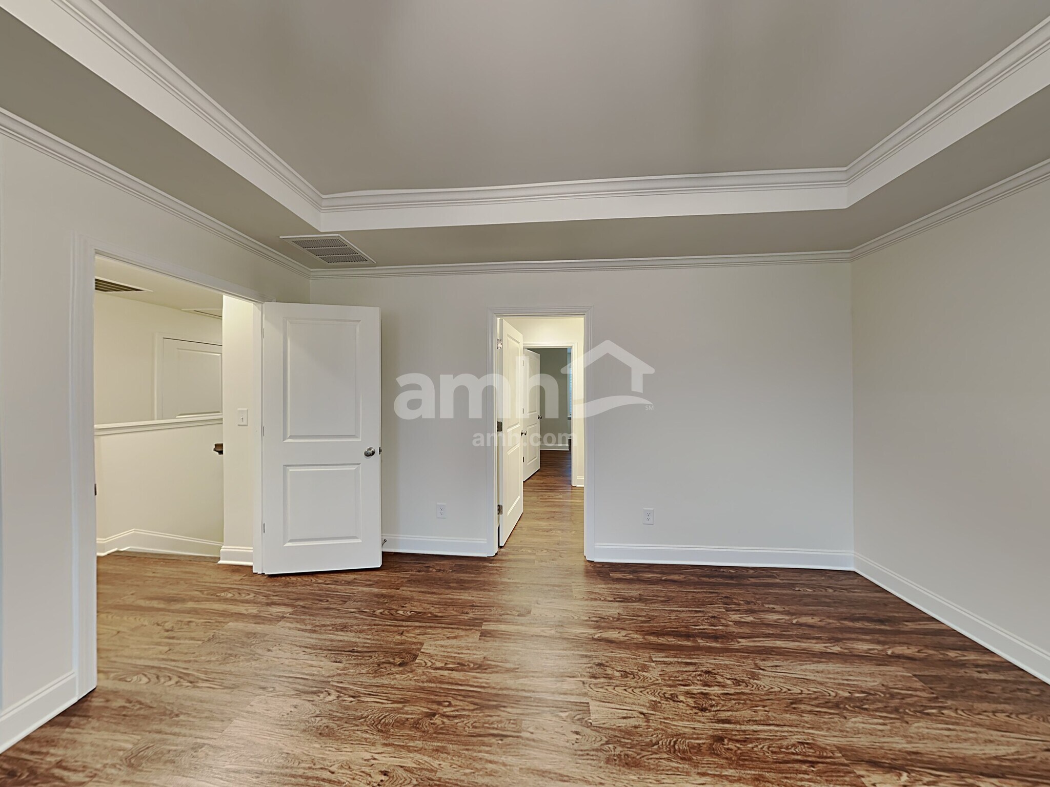 Building Photo - 146 Larragan Dr