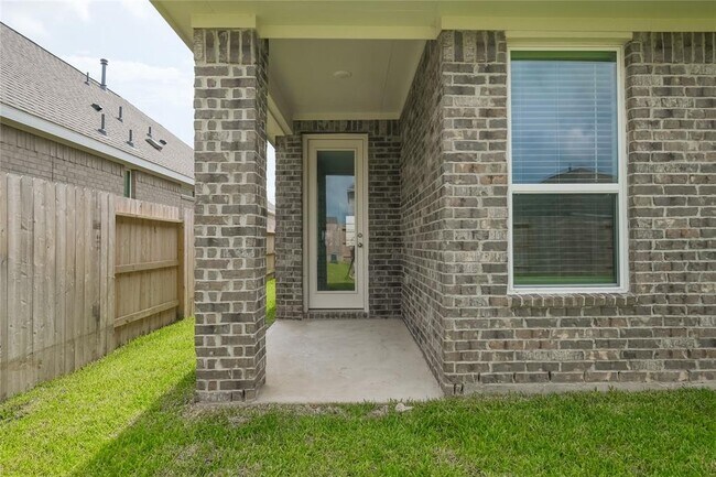 Building Photo - 6415 Orchid Bch Dr