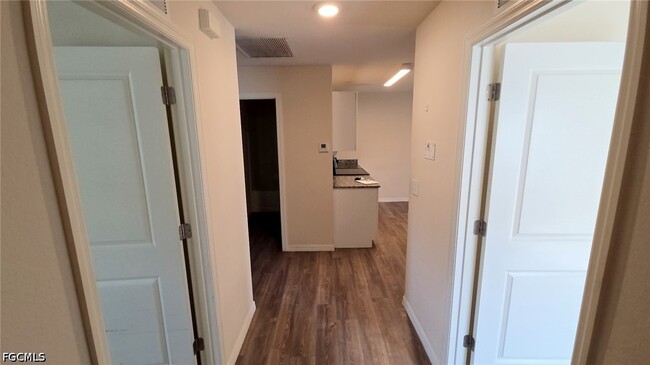 Building Photo - 9112 Aegean Cir