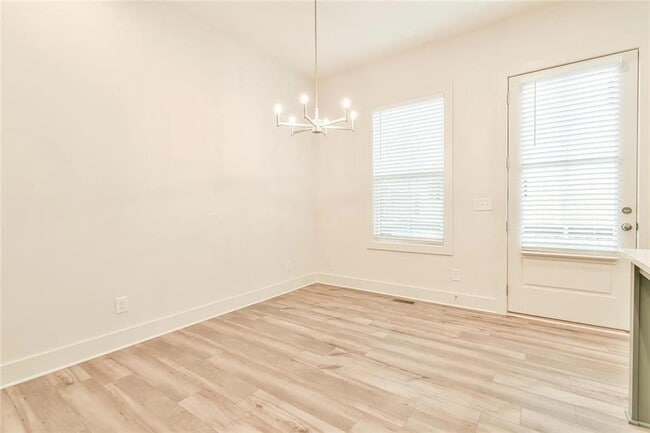 Building Photo - 262 Dilbeck Cir