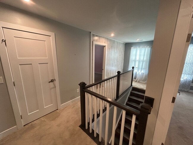 Building Photo - Home in Easley  4 Bedroom 2.5 Bath in the Stonehurst Plantation Community !!!