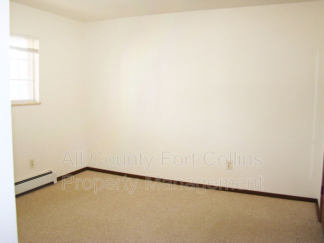 Building Photo - 421 Mulberry Dr
